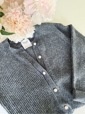 Abercrombie & Fitch Women's Gray Ribbed Pearl Button Cardigan Size Large